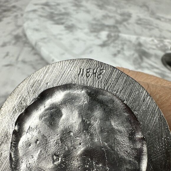 2009 Michael Ricker Dutch Netherlands Pewter Figurines Boy & Girl Holding Tulips - Picture 7 of 13